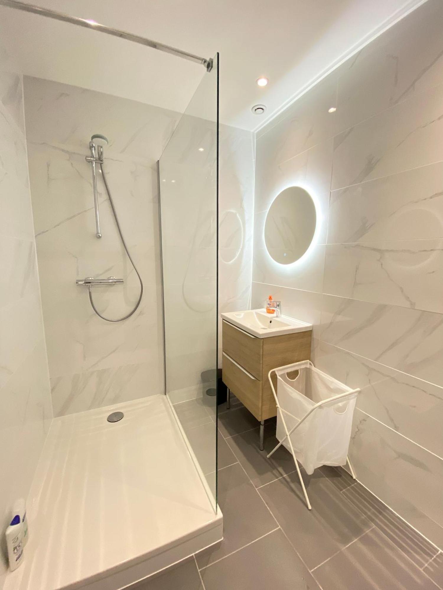 Magnifique T2 40M2 Lumineux, Moderne Et Renove Avec Fibre Apartment Belfort Exterior photo